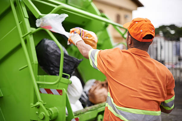Best Yard Waste Removal  in Central Islip, NY